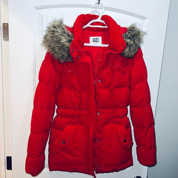Vero Moda Jackets & Blazers - 1️⃣0️⃣4️⃣ BRAND NEW! Beautiful Vero Moda jacket